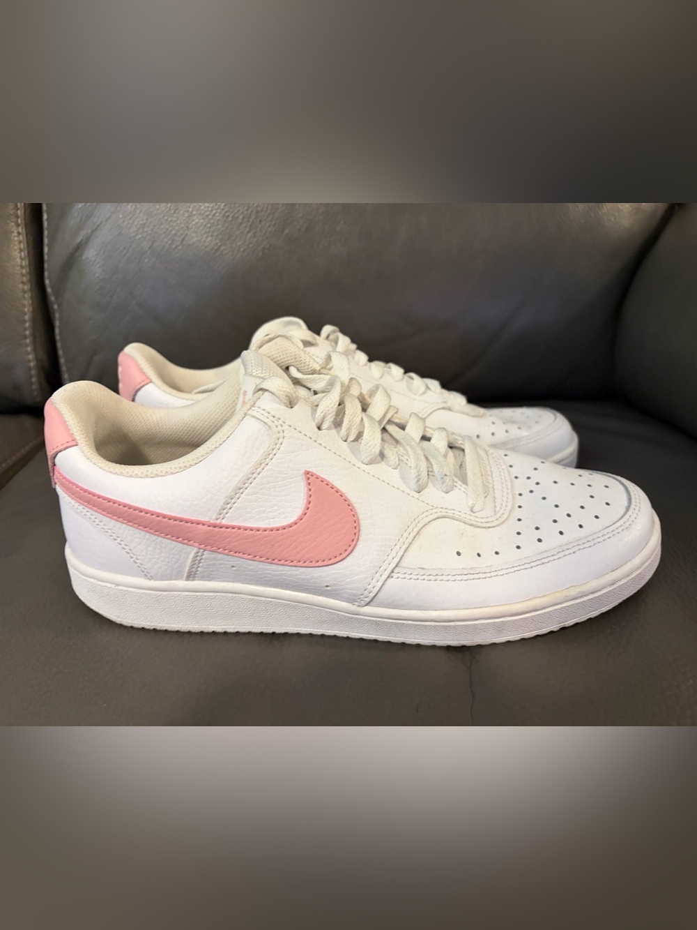 Nike Women’s Low-Top White Sneakers with Pink Swoosh